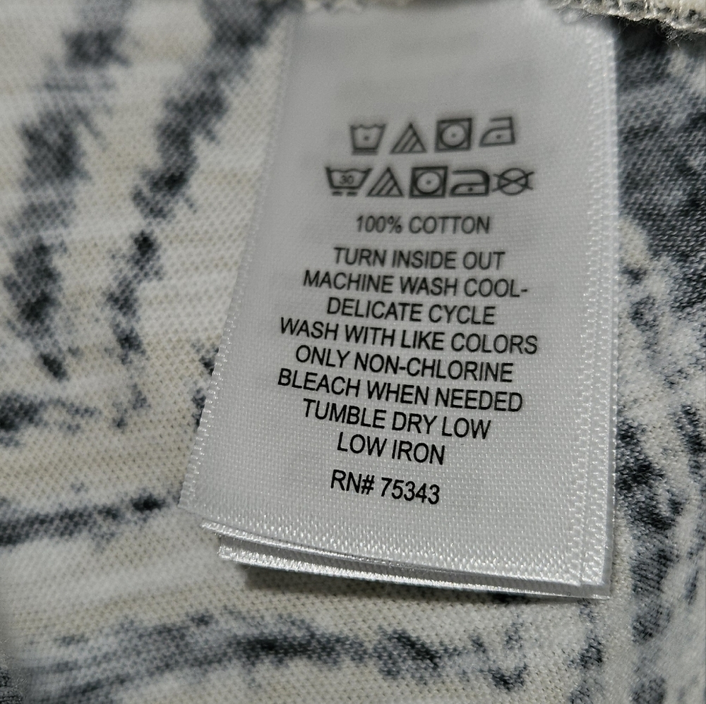 #471- Cynthia Rowley- Leaf Patterned Black and Cream Women's Top.Size:3X - Picture 5 of 5